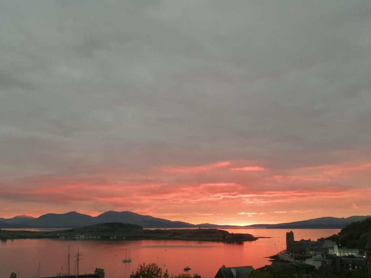 Central Oban Studio With Stunning View المظهر الخارجي الصورة